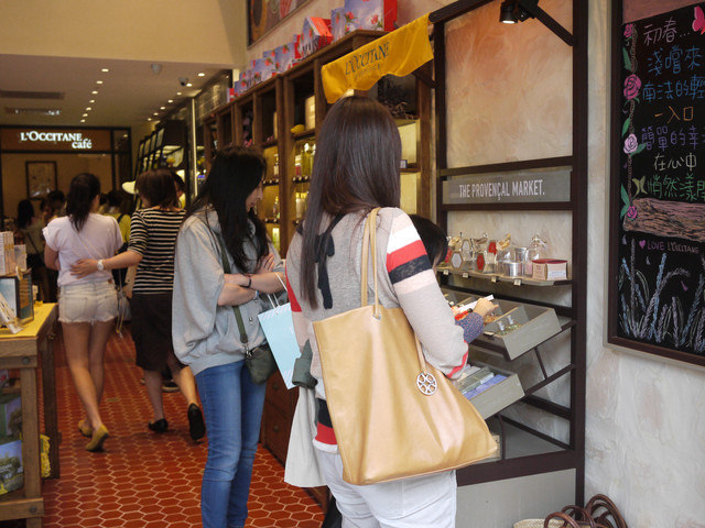 ｜餐廳｜戀戀南法風-L'OCCITANE Café