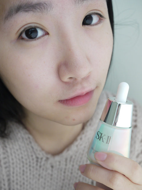 <特刊>不用上粉的粉柔白皙-從基底加強美白-SKII超解析光感鑽白精華液