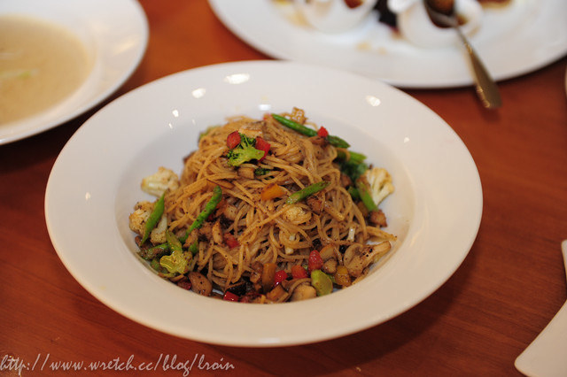 <餐廳>溫馨好友聚會，Shaffer's Kitchen 雪飛詩歐廚品嘗菜色聚餐會。