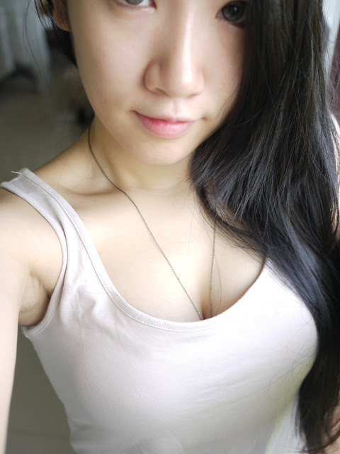 <內衣>大的好自然-Bast芭絲媞雙托浮美波胸罩實穿比較
