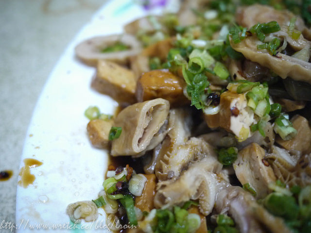 <美食>生意超好的桃園牛肉店名店-巧合珍紅燒四川牛肉麵店