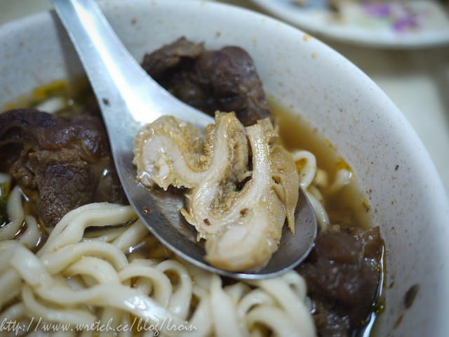 <美食>生意超好的桃園牛肉店名店-巧合珍紅燒四川牛肉麵店