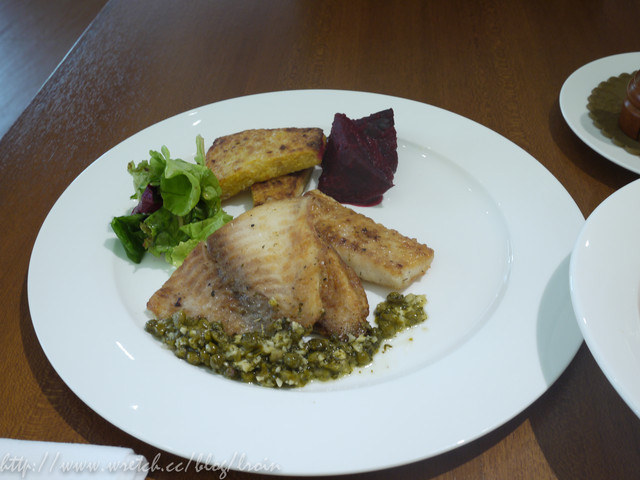 <美食>堅持美味-讓我連續去六次的好餐廳- Shaffer's Kitchen雪飛詩歐廚