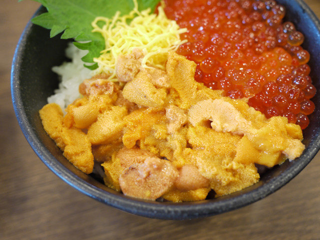 <旅遊>丁小雨十八天日本自由行＊札幌～中央水產市場瘋狂海膽蓋飯我來了