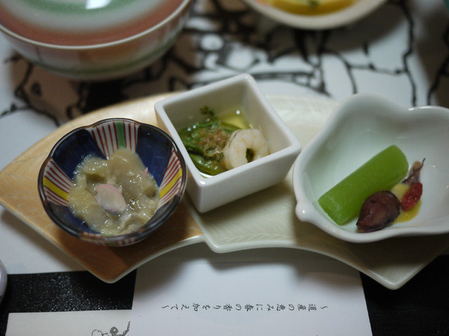 <旅遊>丁小雨十八天日本自由行＊登別溫泉傳統飯店一泊二食！晚餐懷石料理和早餐