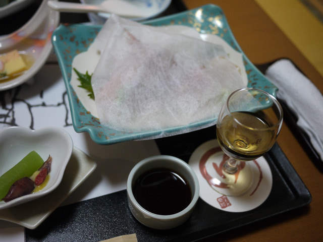 <旅遊>丁小雨十八天日本自由行＊登別溫泉傳統飯店一泊二食！晚餐懷石料理和早餐
