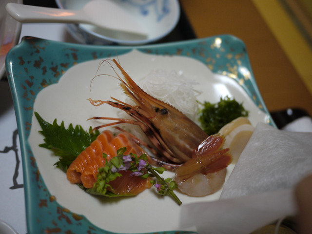<旅遊>丁小雨十八天日本自由行＊登別溫泉傳統飯店一泊二食！晚餐懷石料理和早餐
