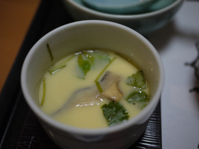 <旅遊>丁小雨十八天日本自由行＊登別溫泉傳統飯店一泊二食！晚餐懷石料理和早餐
