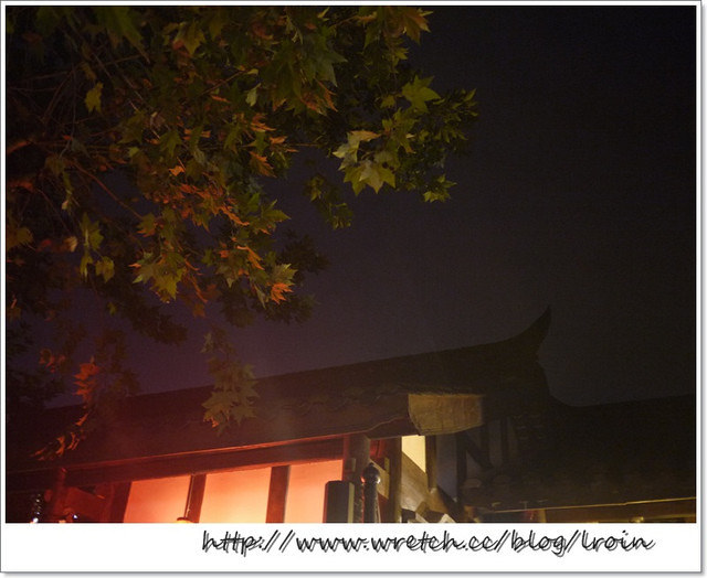 <美食>成都轉機那晚的美食~重慶小天鵝火鍋+夜遊寬窄巷