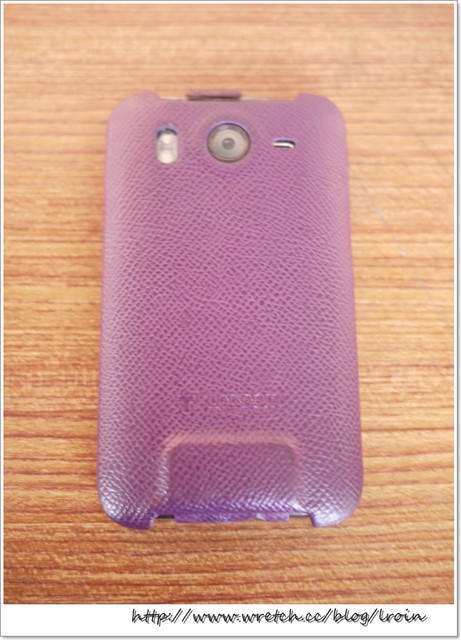 <3C>手機也要穿新衣~白I PHONE 4 V.S HTC 迪賽兒 HD