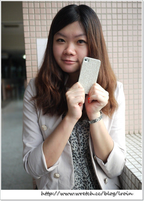 <3C>手機也要穿新衣~白I PHONE 4 V.S HTC 迪賽兒 HD